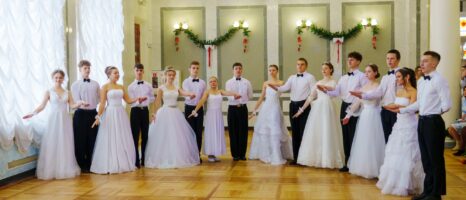 Традиционный зимний бал прошел в Светлогорске